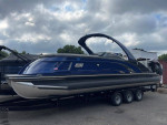 22 Bennington 27'-10'wide Q Swingback w/twin 450 Racing-Joystick-Arch!
