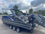 22 Bennington 27'-10'wide Q Swingback w/twin 450 Racing-Joystick-Arch!