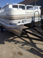 1997 20 ft Sylvan pontoon 2013mercury 4 stroke