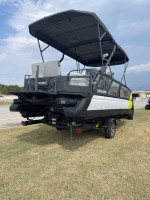 2023 Sea-Doo Switch® Sport 21-230 hp