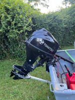 14’ aluminum V - hull