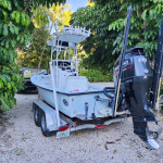 19’ Sabalo Boat