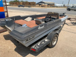Bass Cat bass boat 18Ft with trailer