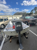1988 boston whaler 13