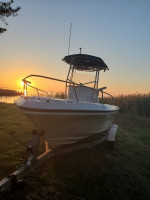 Indestructible Triumph 22' center console with Honda Motor