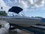 Very clean well cared for cheap boat