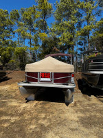 2022 Starcraft Pontoon Boat