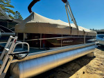 2022 Starcraft Pontoon Boat