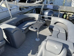 Bennington 25 LSR Tri-Toon Pontoon