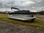 2016 Bennington SFX 21