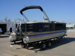 2023 BENTLEY LEGACY 223 NAVIGATOR W 200