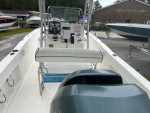 2005 Sea Hunt center console
