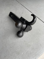Like New Tri- ball Ball mount