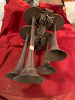 Antique Car Truck Quadruple Trumpet Electric Horn