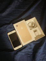 Apple iPhone 7
