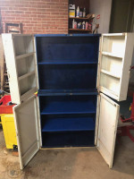 AC-GM-DELCO Automotive Cabinet