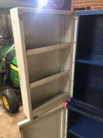 AC-GM-DELCO Automotive Cabinet
