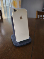 Apple iPhone 7