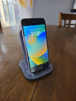 Apple iPhone 8