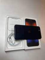 iPhone SE Gen3 2022 Unlucked New