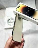 Apple iPhone 14 Pro Max in Gold. unlocked 1TB of Storage Capacity. Perfect worki