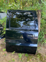 2004 cadillac escalade esv drivers side rear door