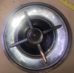 Mopar spinner hubcap 14"--I3