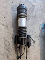 2005 Mercedes Benz E500 4Matic air suspension