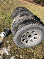 GMC 265/65/17"Toyo snows 6lug set