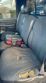 99-06 chevy/Gmc front and rear seats