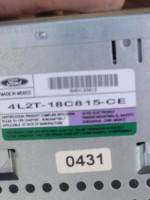 -- Ford Explorer Mercury Mountaineer AM FM CD radio/05-09