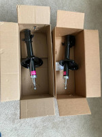 KYB 3340130 3340131 excel-g gas strut