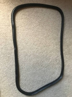 99-04 HONDA ODYSSEY Left REAR VENT WINDOW Quater GLASS WEATHER STRIP
