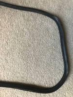 99-04 HONDA ODYSSEY Left REAR VENT WINDOW Quater GLASS WEATHER STRIP