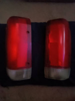 Hummer H3 PARTS, LED lights, stereo, OEM lights, rear door skins