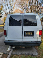 Ford E-350 (Engine Spun Bearing) for parts or..
