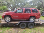 PARTING OUT 2002 JEEP GRAND CHEROKEE 2WD.
