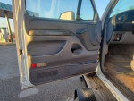PARTING OUT 1995 FORD F150 2WD. 5.0 V8 (302)