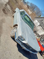 Classic 1966 Ford Thunderbird