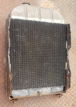 WILLYS RADIATOR 1940 ERA