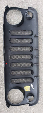 JEEP WRANGLER JK GRILL FITS 2007-2017 SEE PICS. READ DESCRIPTION