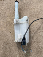 Lexus LS400 washer fluid reservoir tank pump