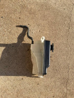 Lexus ls400 coolant tank