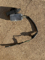 Lexus LS400 fuel pump resistor
