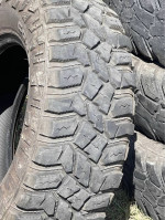 Six heavy duty 10 ply tires LT258/70R17”