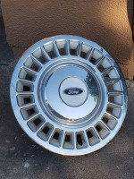 Genuine Ford Metal Hubcap nice condition!