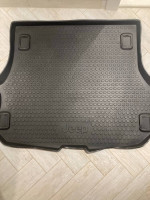 JEEP CHEROKEE OEM CARGO LINER
