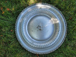One (1) 1964 1965 Lincoln Continental 15" Hubcap Used