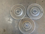 CAMPBELL COACH HUB CAPS--L2