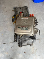 2 PRIUS HYBRID BATTERIES AND INVERTOR